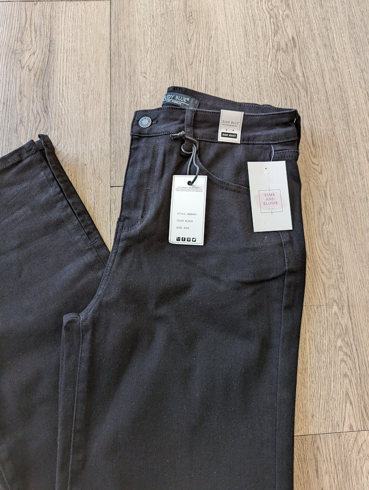 Judy Blue Black Straight leg non-distressed Jeans