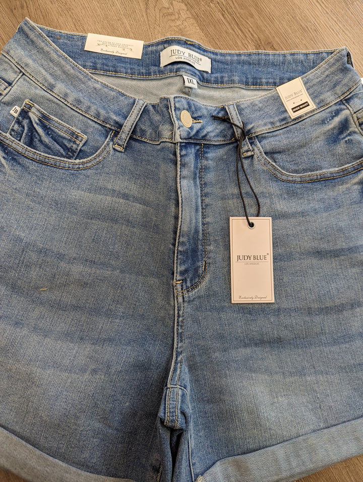 Plus Size Judy Blue Shorts Light Blue Rolled Hem