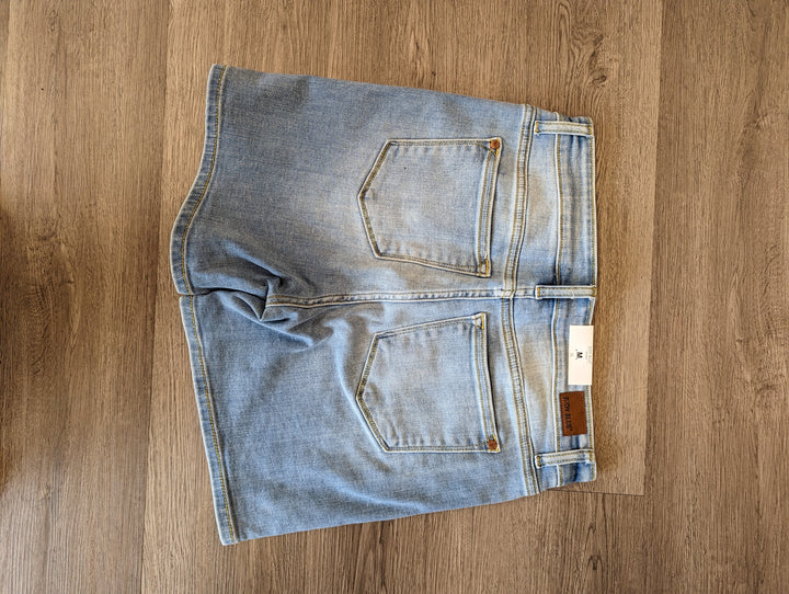 Womens Judy Blue Light denim non-distressed shorts