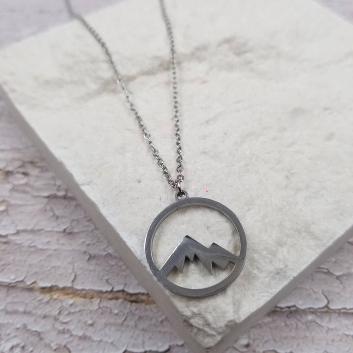 Round Peak Experience Necklace -Silver