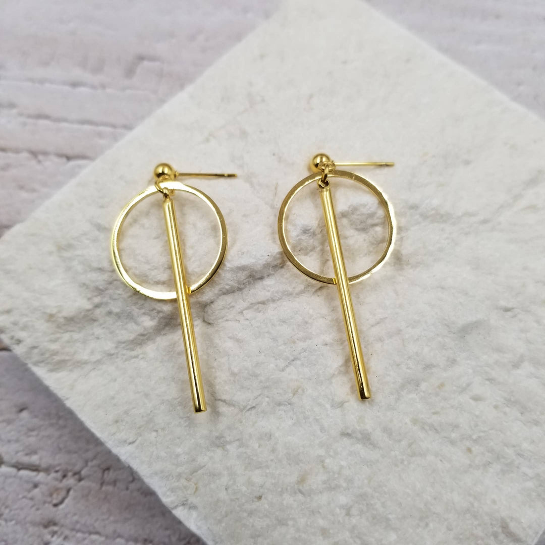 Circle & Bar Earrings - Gold