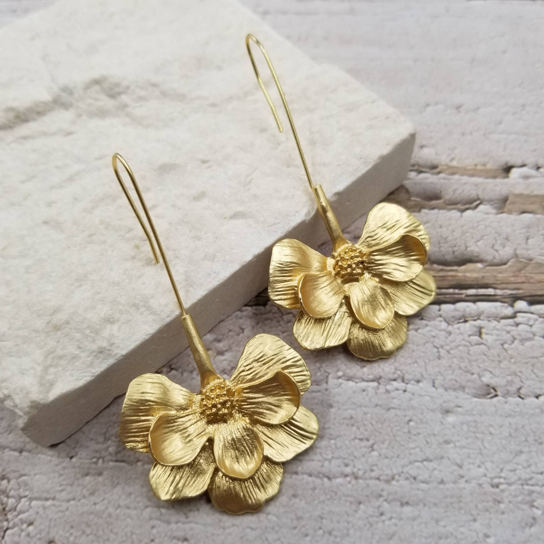 Treasure Wholesale - Blooming Flower Earrings