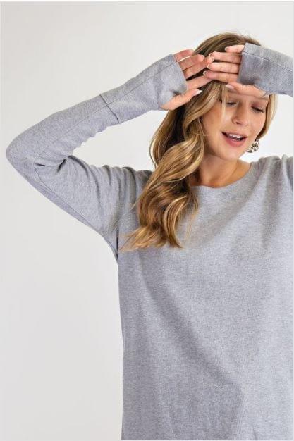 Gray skies ahead- women's longsleeve shirt with thumb holes - Esme and Elodie