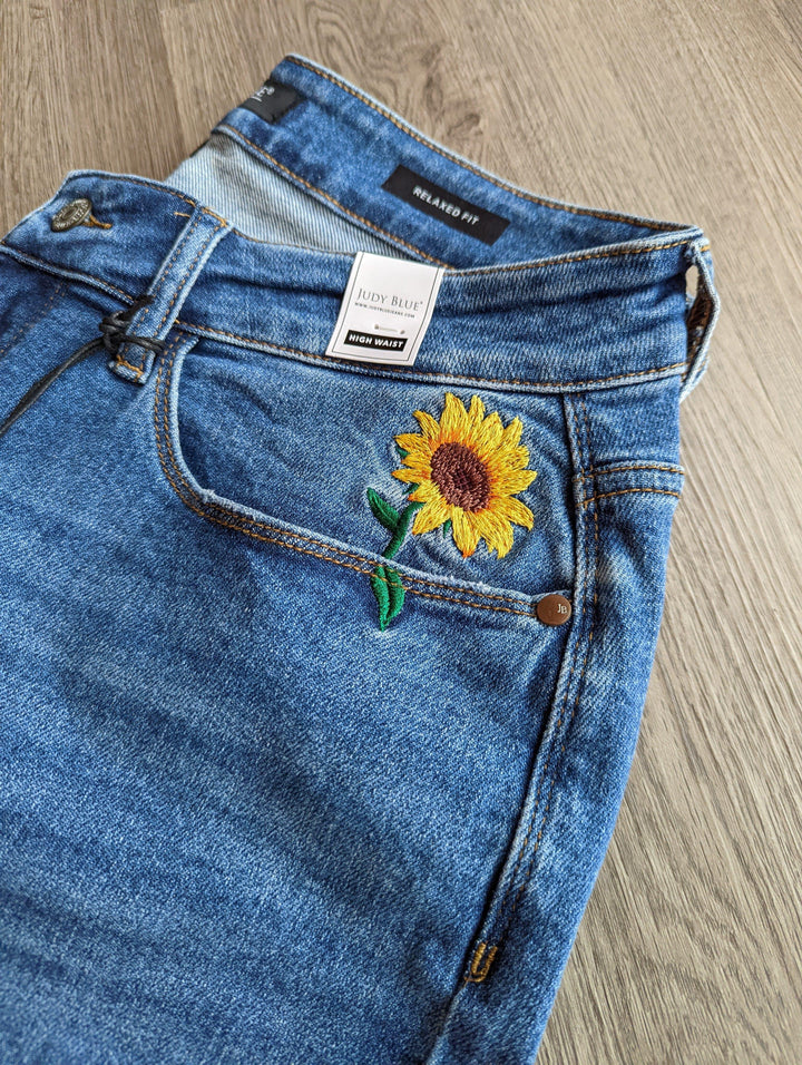 Judy Blue Relaxed fit Sunflower Embroidered Jeans - Esme and Elodie