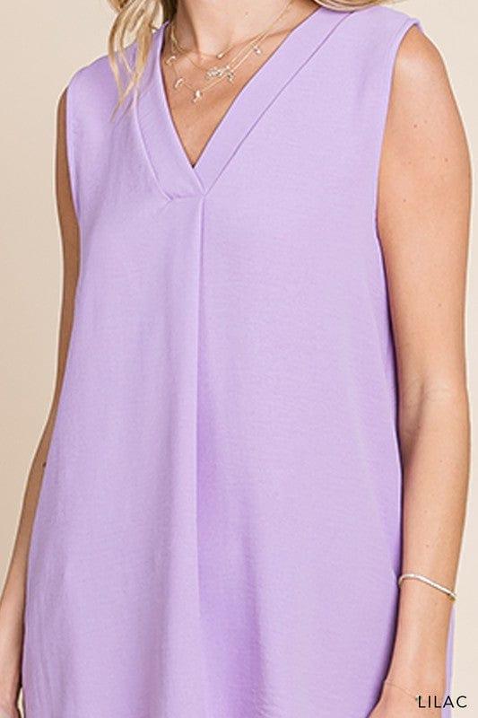 Plus Women's Lilac Bouquet- vneck sleeveless front detail top - Esme and Elodie