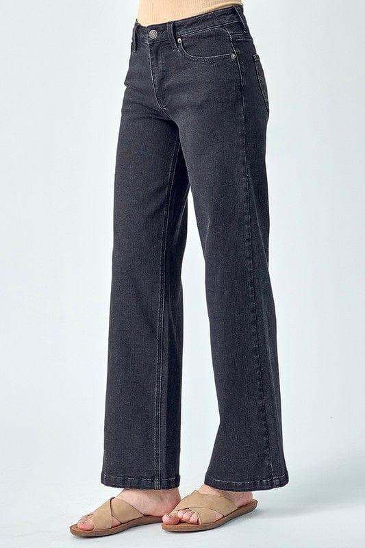 Women's Mid Rise Wife Leg Jeans in black - Esme and Elodie