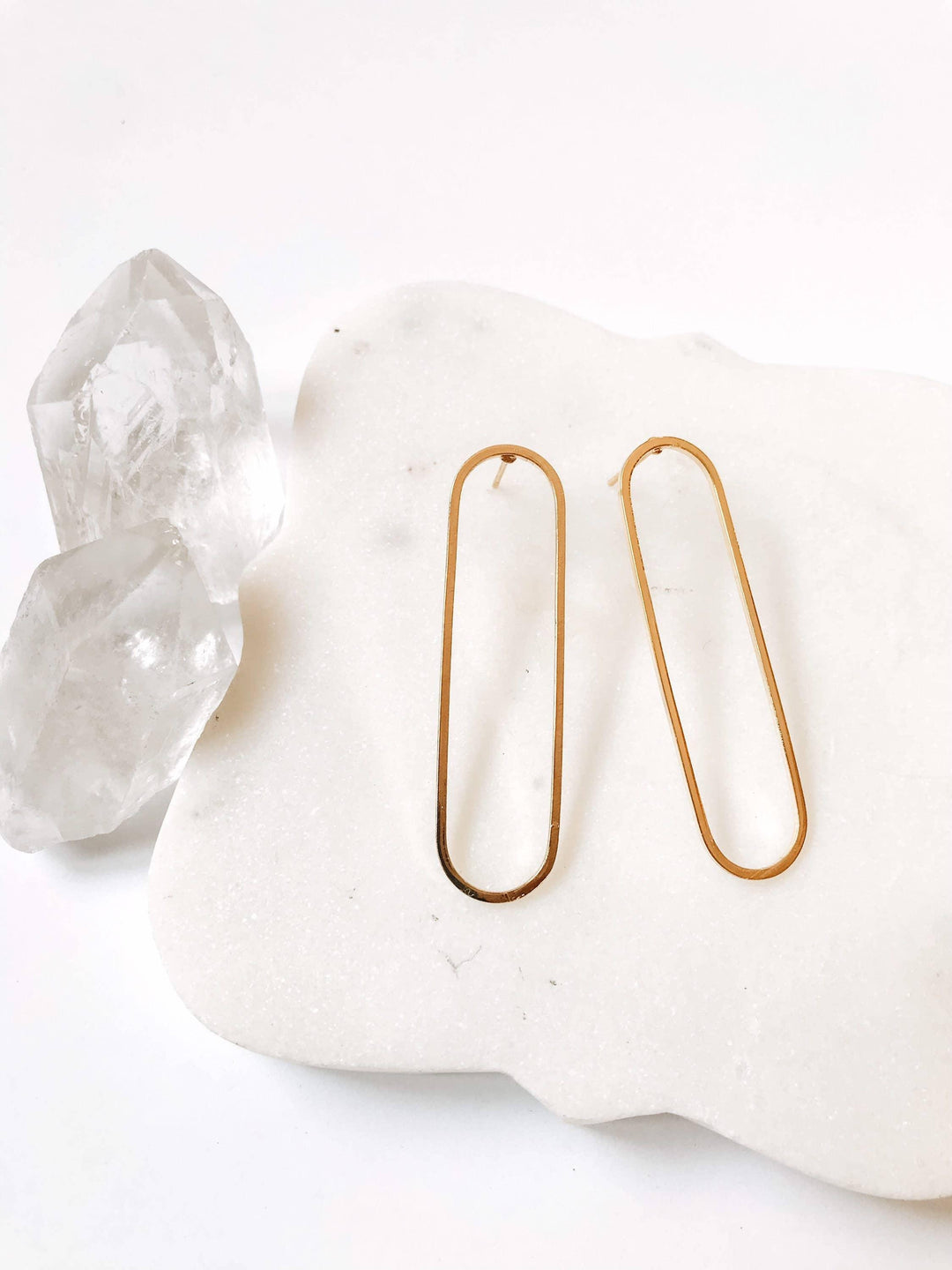 Minimal Oval Hoop Stud Earring - Esme and Elodie