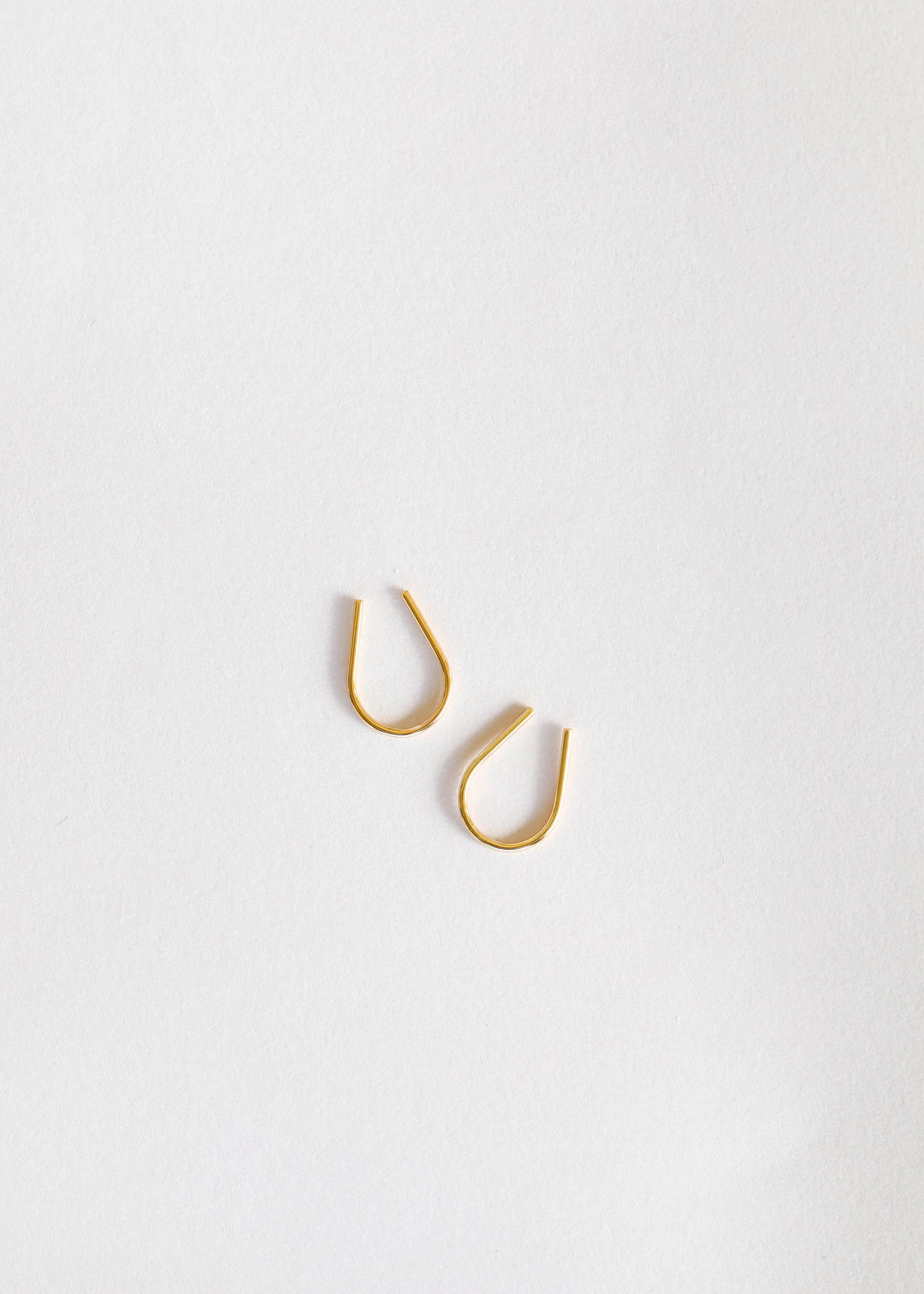 Minimalist - Horseshoe - Esme and Elodie