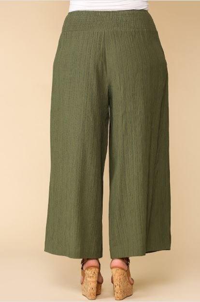 Monae- Wide Leg Pleated Waist Band Pants with Side Pockets - Esme and Elodie