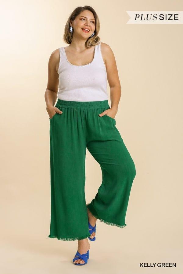Plus size linen wide leg pants in kelly green - Esme and Elodie