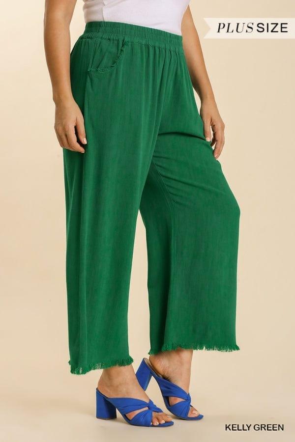 Plus size linen wide leg pants in kelly green - Esme and Elodie