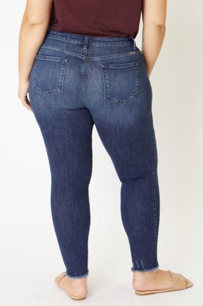 Susie- plus size mide rise skinny - Esme and Elodie