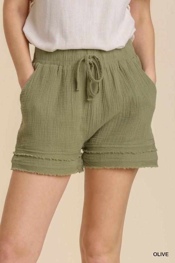 Washed bubble gauze shorts in olive - Esme and Elodie